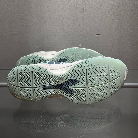Diadora Women's White and Green Athletic Shoes - Picture 8 of 11